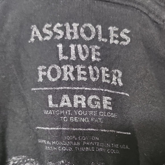 Black Short Sleeve Crew Neck Tee - Picture 2 of 4